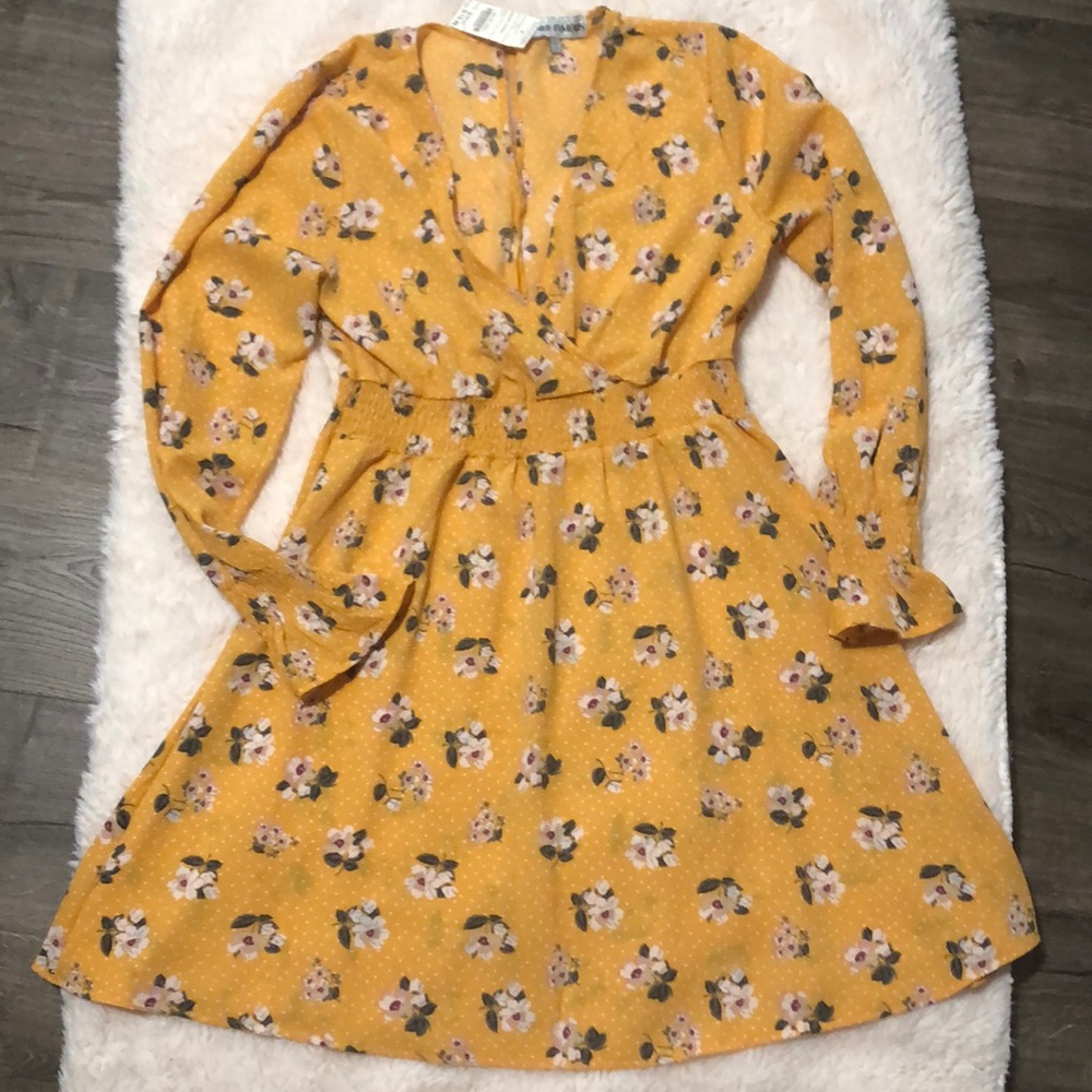 Yellow dress